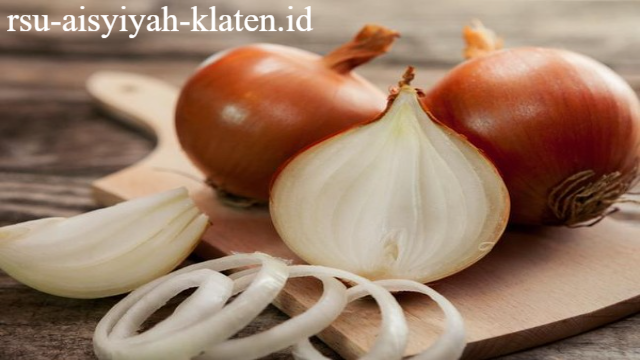10 Manfaat Bawang Bombay untuk Kesehatan Tubuh